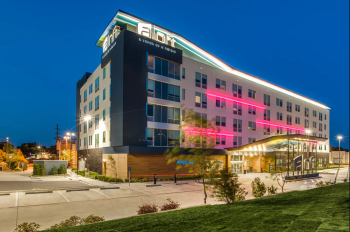 Aloft Arlington